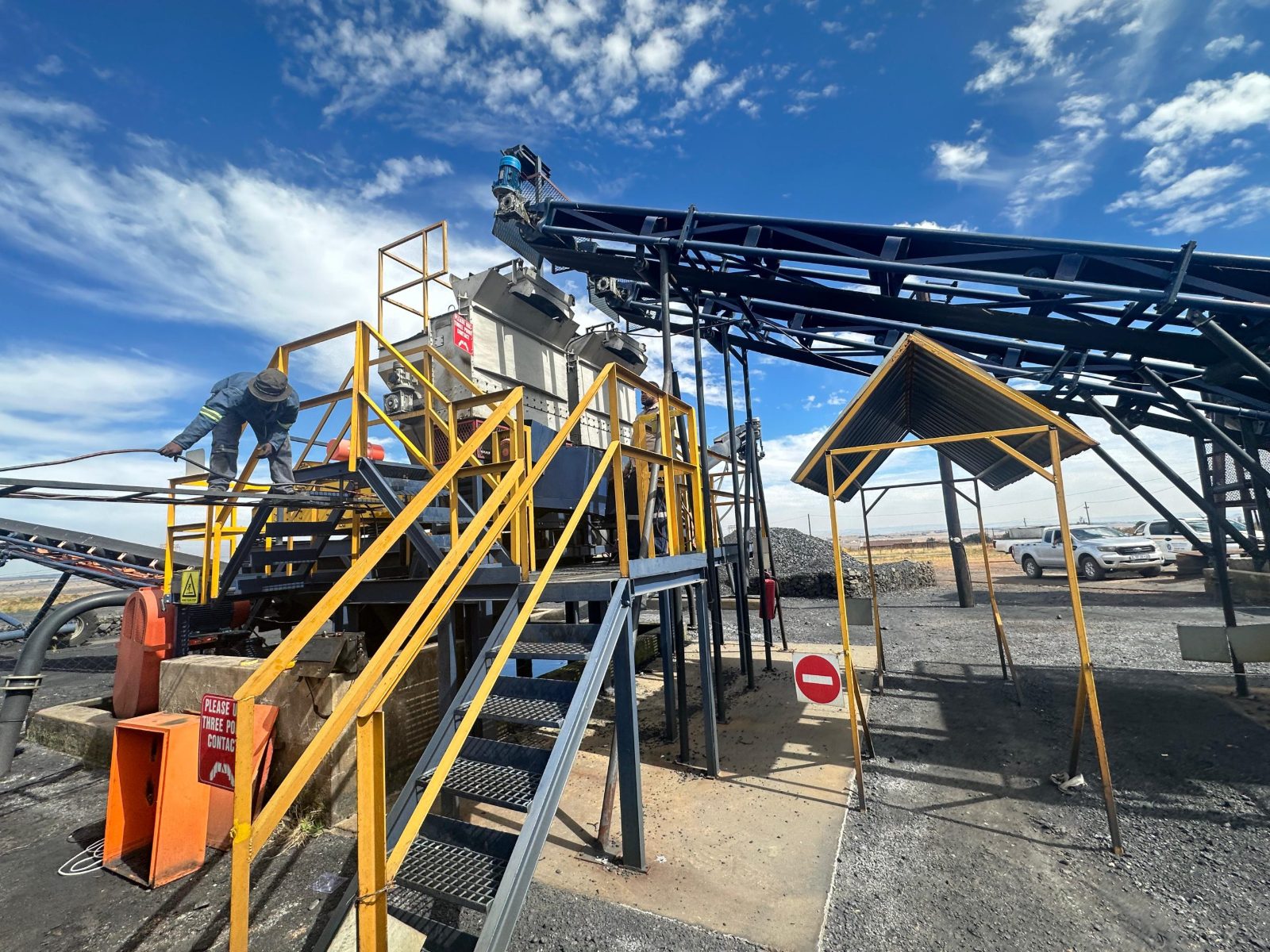 Plant steelwork, stairs, walkways and conveyors