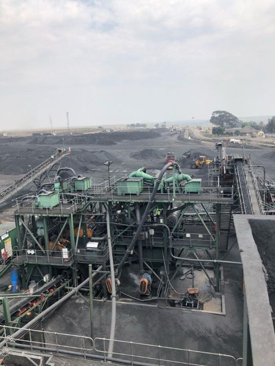 Aerial view of the G8 wash plant, cyclones and screens